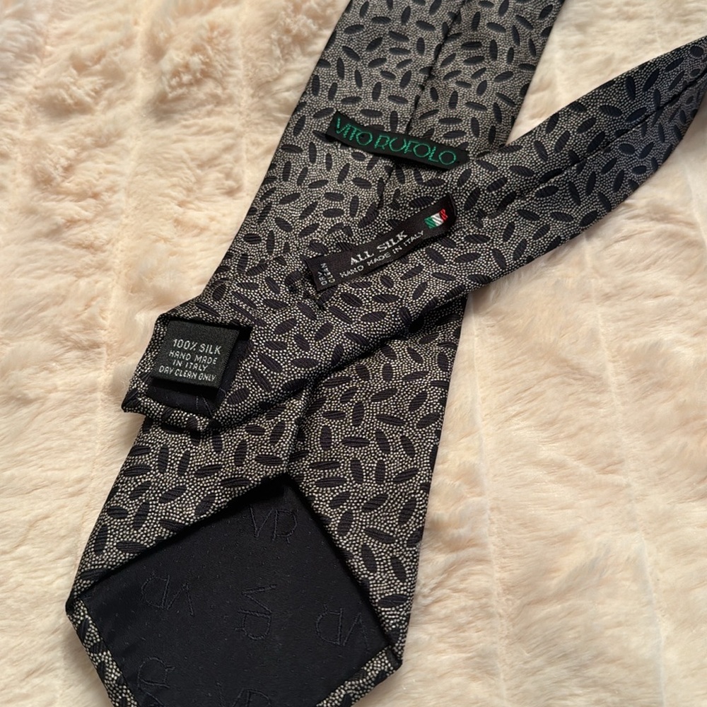 Vito Rufolo Italy 100% Silk Tie black gold metallic - Picture 4 of 4